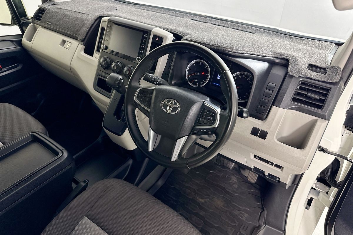 2023 Toyota HIACE LWB GDH300R LWB