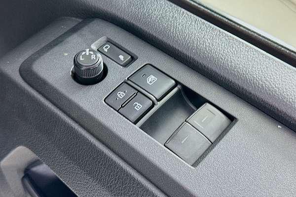 2020 Toyota Hiace COMMUTER (12 SEATS) GDH322R
