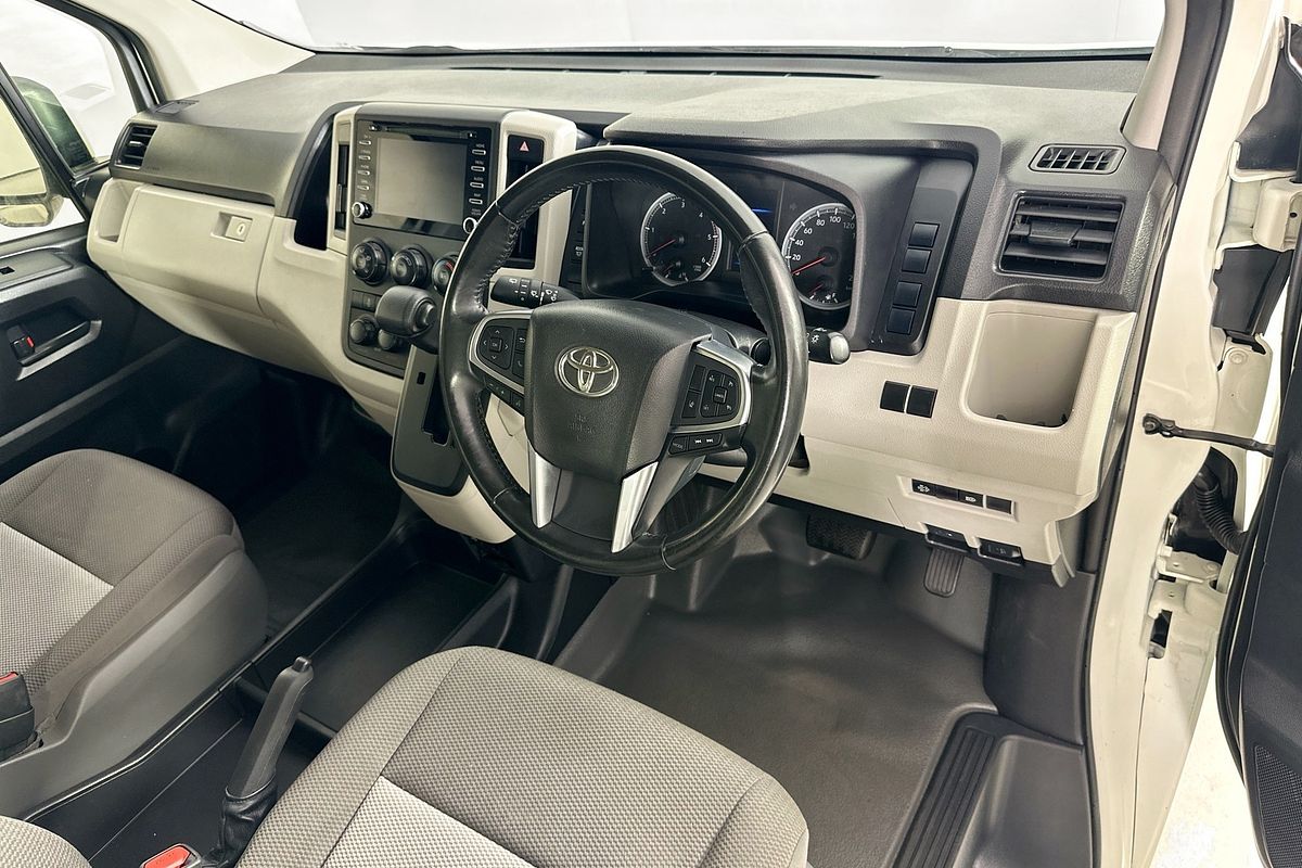 2019 Toyota Hiace COMMUTER (12 SEATS) GDH322R
