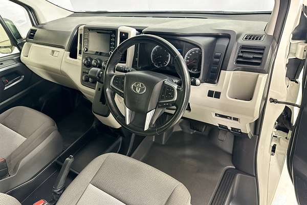 2019 Toyota Hiace COMMUTER (12 SEATS) GDH322R