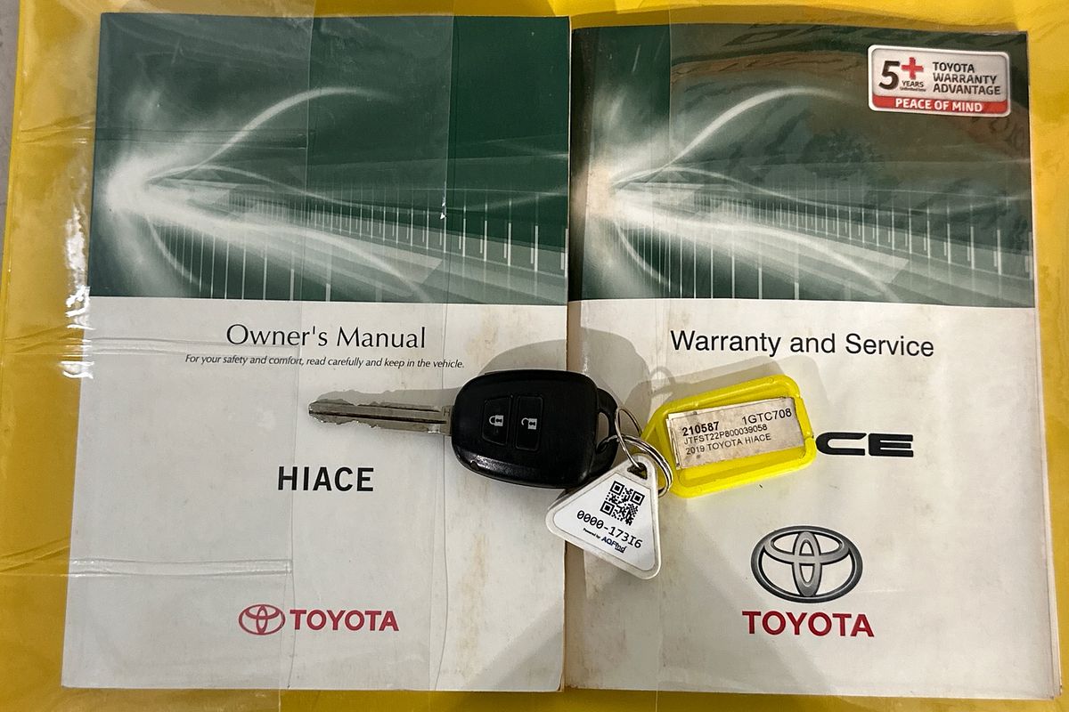 2019 Toyota HIACE COMMUTER KDH223R MY16