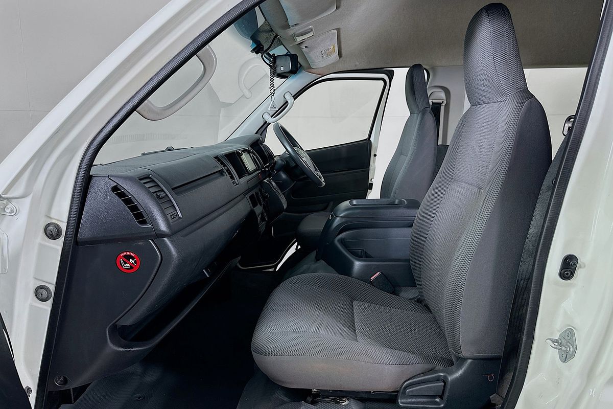 2018 Toyota HIACE COMMUTER (12 SEATS) KDH223R MY16