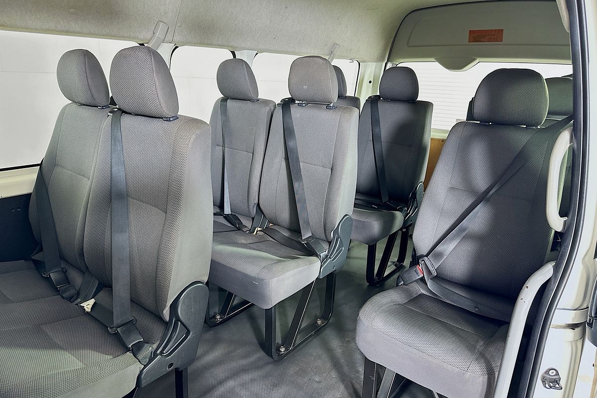 2017 Toyota HIACE COMMUTER TRH223R MY16 ELWB