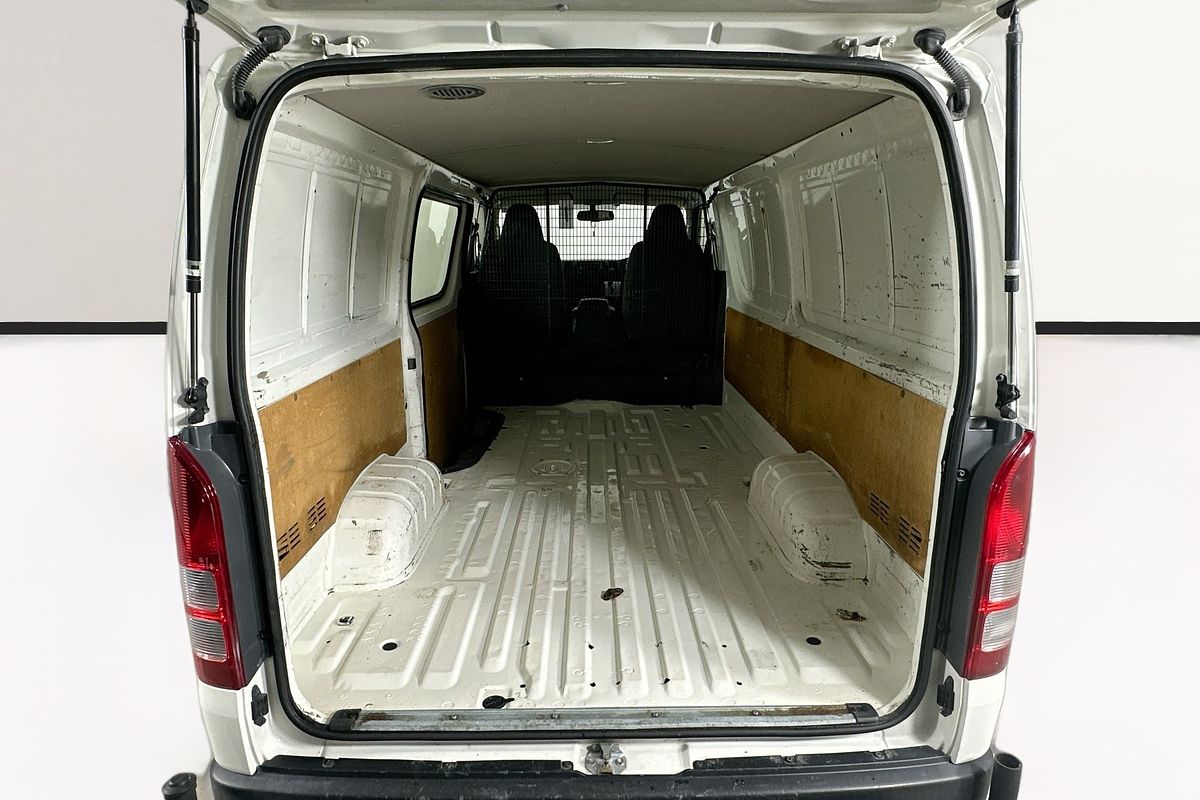 2015 Toyota HIACE LWB KDH201R MY14 LWB