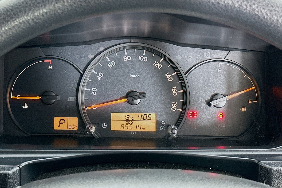 2019 Toyota Hiace COMMUTER (12 SEATS) KDH223R MY16