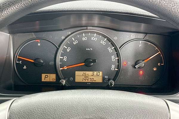 2017 Toyota Hiace COMMUTER KDH223R MY16
