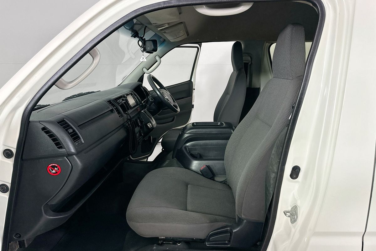 2018 Toyota Hiace COMMUTER (12 SEATS) KDH223R MY16