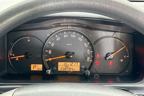 2018 Toyota Hiace COMMUTER (12 SEATS) KDH223R MY16