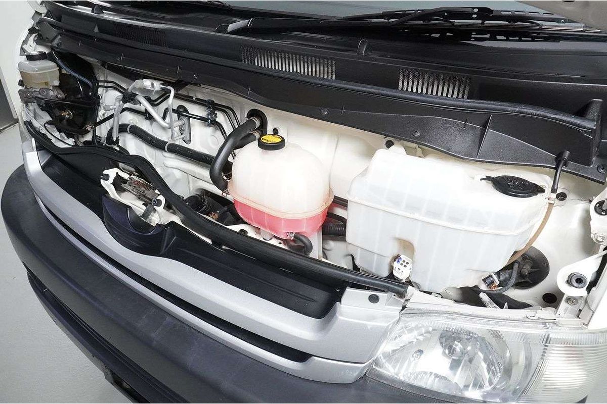 2008 Toyota HIACE COMMUTER TRH223R MY07 UPGRADE