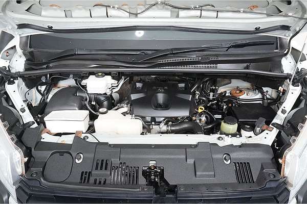 2021 Toyota HIACE SLWB COMMUTER (12 SEATS) GDH322R