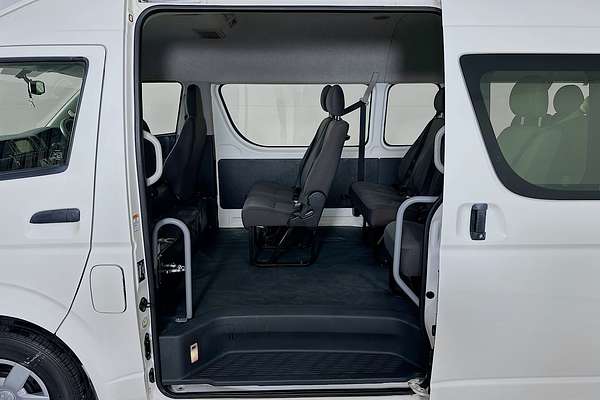 2018 Toyota HIACE COMMUTER KDH223R MY16