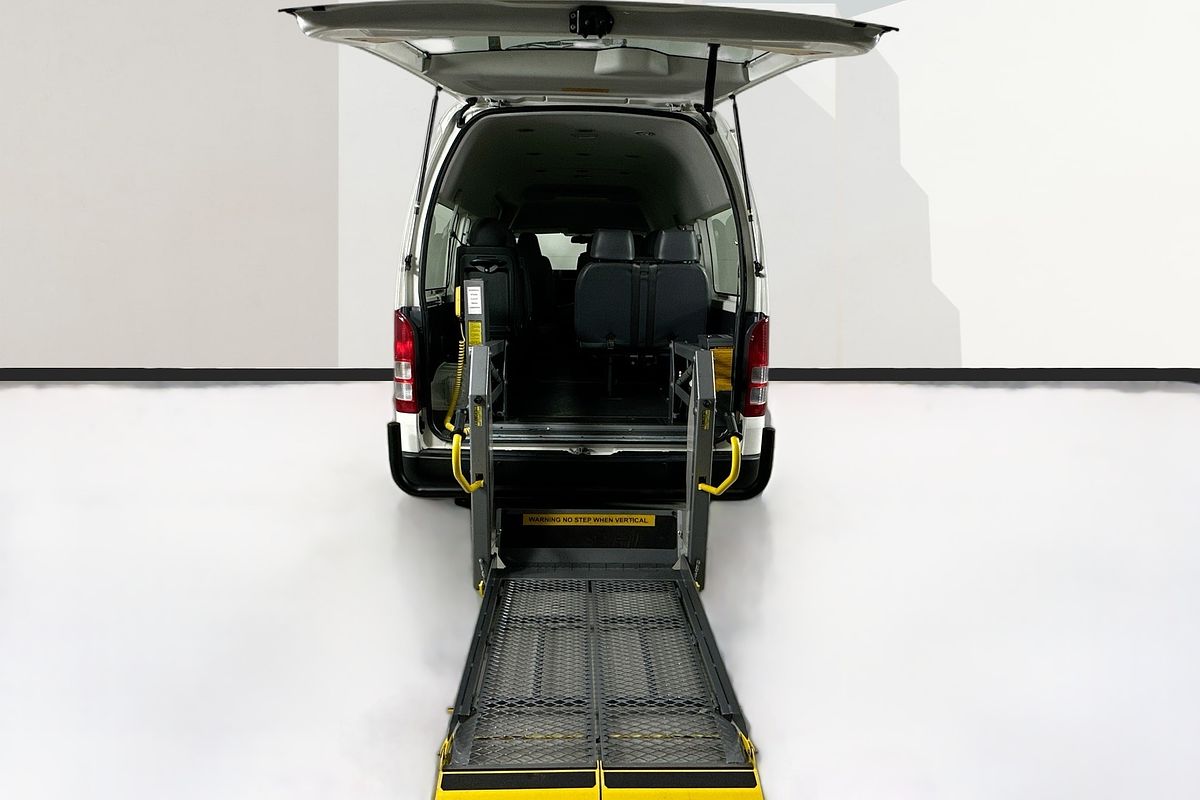 2011 Toyota HIACE COMMUTER KDH223R MY11 UPGRADE