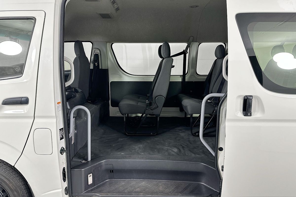 2018 Toyota Hiace COMMUTER (12 SEATS) KDH223R MY16