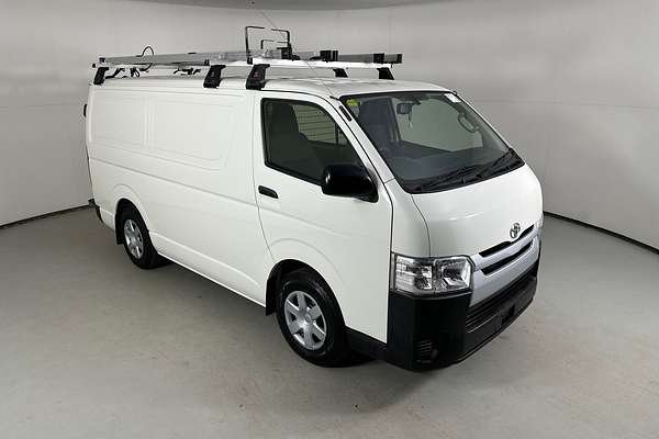 2015 Toyota HIACE TRH201R LWB