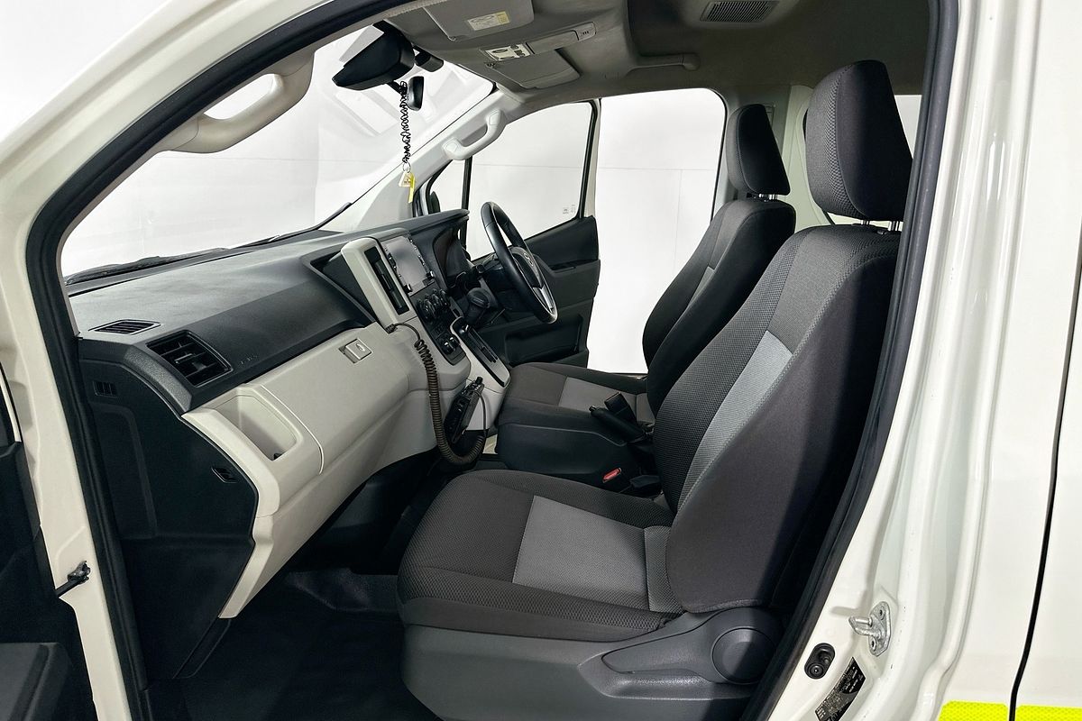 2021 Toyota Hiace SLWB COMMUTER (12 SEATS) GDH322R