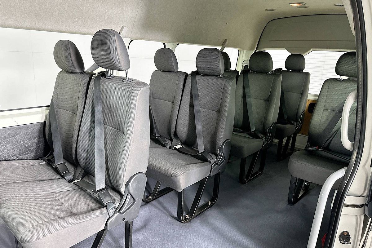 2019 Toyota Hiace COMMUTER (12 SEATS) KDH223R MY16