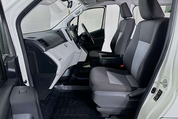 2022 Toyota Hiace SLWB COMMUTER (12 SEATS) GDH322R