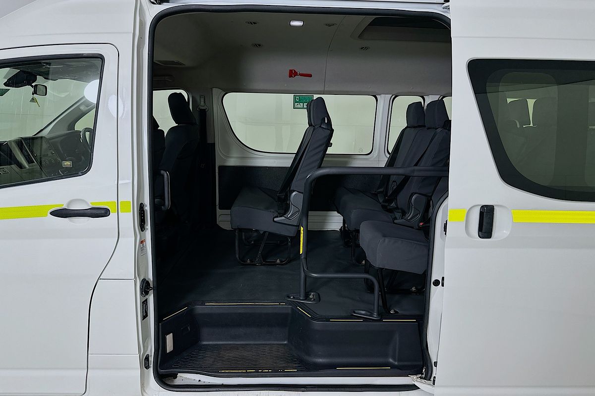 2020 Toyota Hiace COMMUTER (12 SEATS) GDH322R