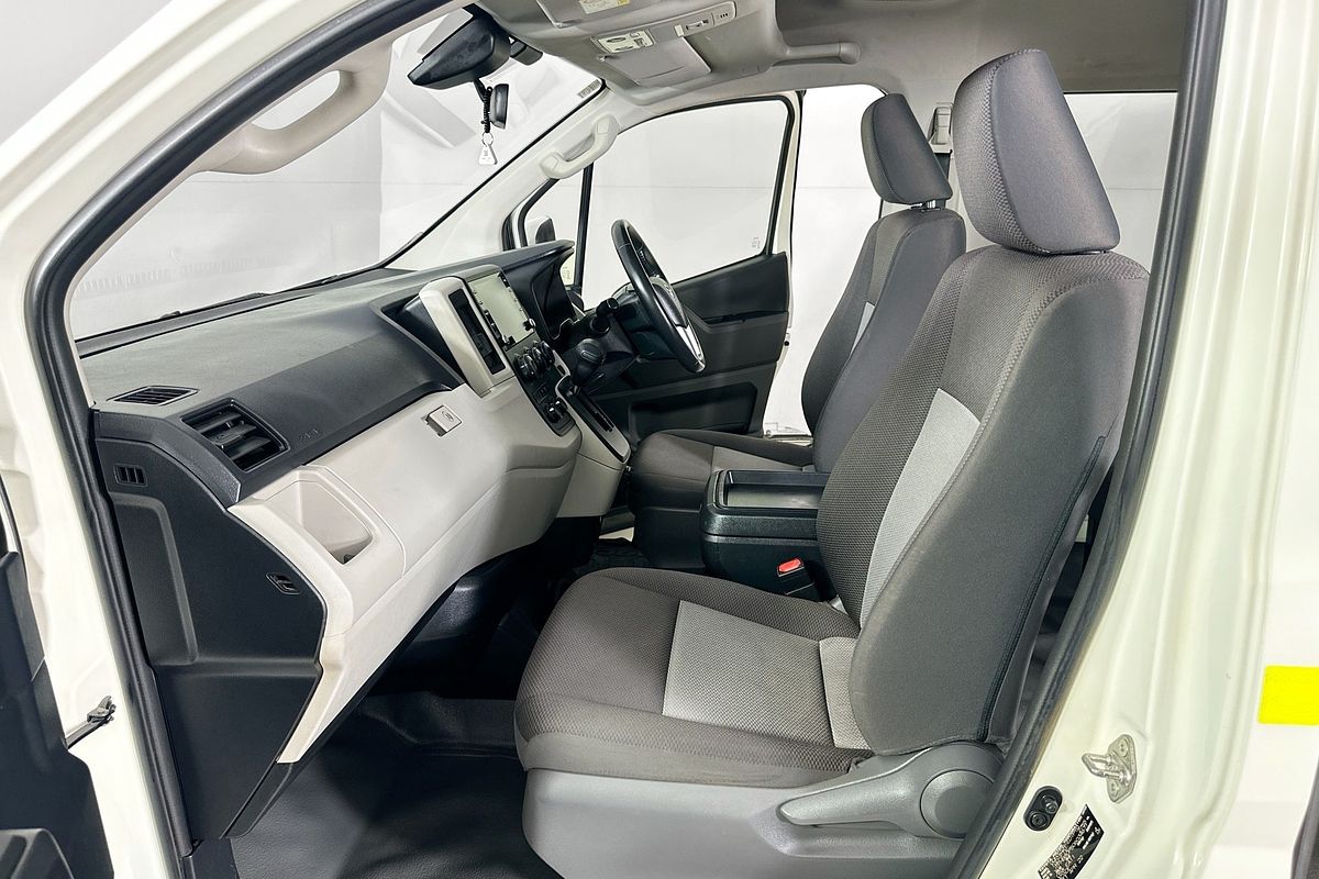2022 Toyota Hiace SLWB COMMUTER (12 SEATS) GDH322R
