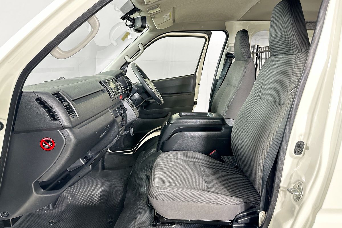 2016 Toyota HIACE LWB TRH201R MY16 LWB