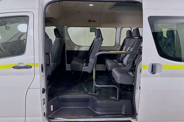 2019 Toyota Hiace COMMUTER (12 SEATS) GDH322R