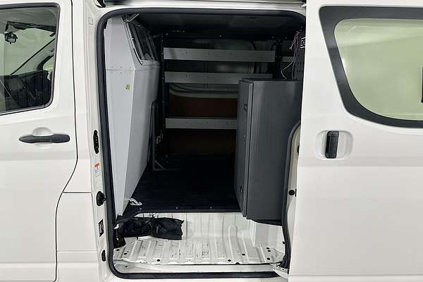 2019 Toyota HIACE LWB GDH300R