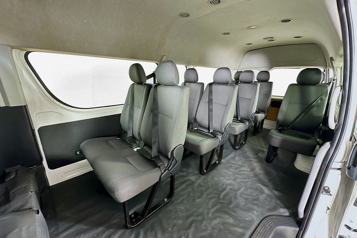 2018 Toyota HIACE COMMUTER (12 SEATS) KDH223R MY16 ELWB High Roof