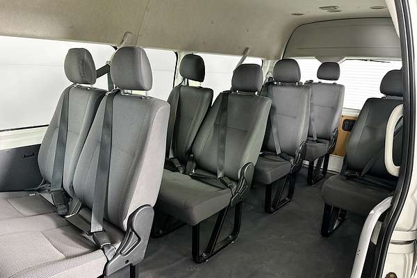 2018 Toyota HIACE COMMUTER KDH223R MY16