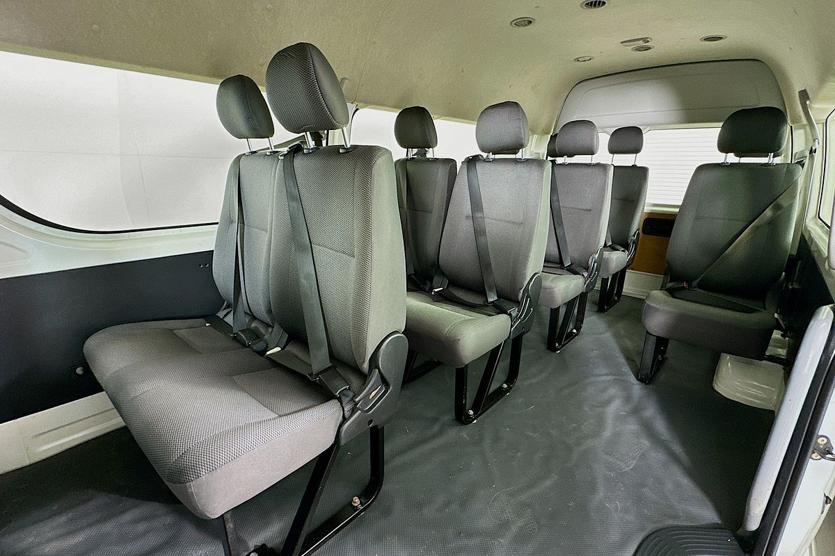 2018 Toyota HIACE COMMUTER (12 SEATS) KDH223R MY16