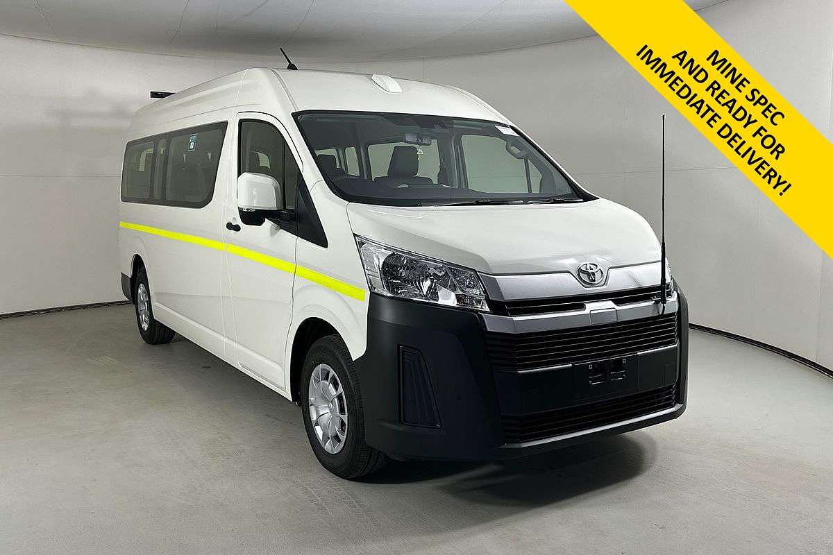 2025 Toyota Hiace SLWB COMMUTER (12 SEATS) GDH322R