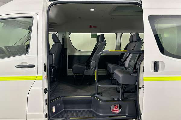 2023 Toyota Hiace SLWB COMMUTER (12 SEATS) GDH322R