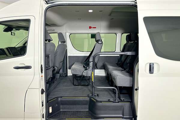 2022 Toyota Hiace SLWB COMMUTER (12 SEATS) GDH322R