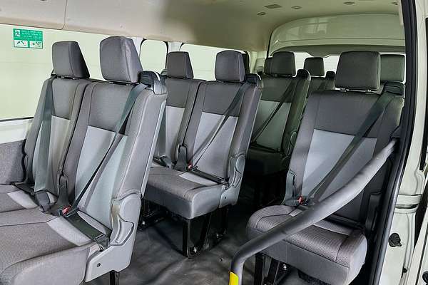 2020 Toyota Hiace COMMUTER (12 SEATS) GDH322R