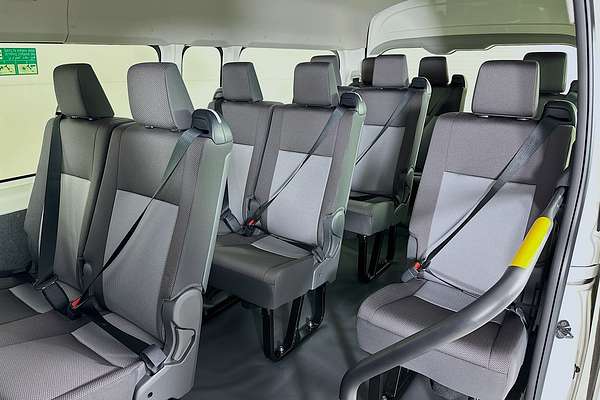 2025 Toyota Hiace SLWB COMMUTER (12 SEATS) GDH322R
