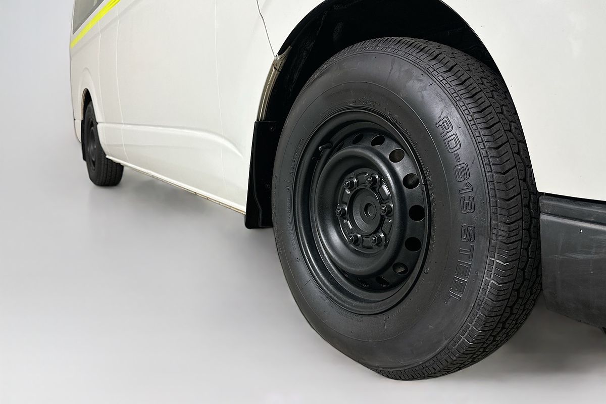 2019 Toyota HIACE COMMUTER KDH223R MY16 ELWB