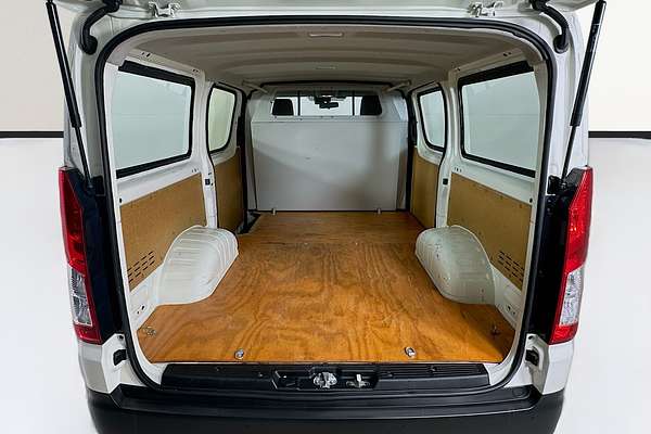 2020 Toyota HIACE LWB GDH300R LWB