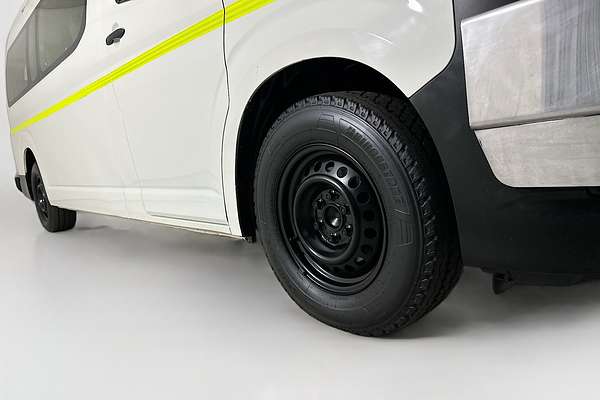 2021 Toyota Hiace SLWB COMMUTER (12 SEATS) GDH322R