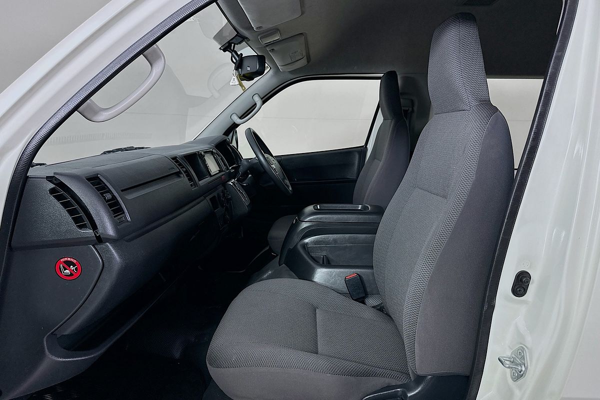 2019 Toyota Hiace COMMUTER (12 SEATS) KDH223R MY16