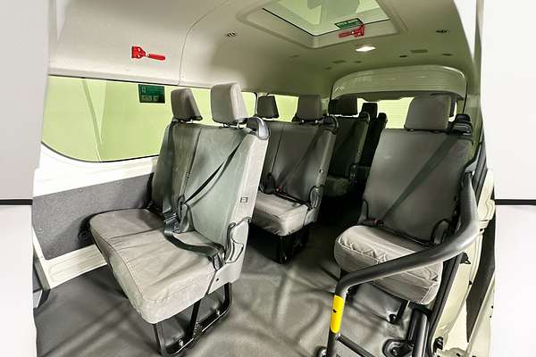 2022 Toyota Hiace SLWB COMMUTER (12 SEATS) GDH322R