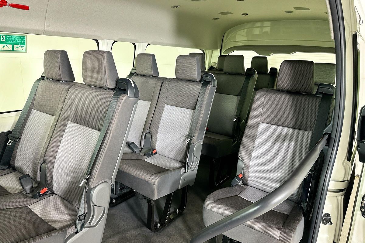 2019 Toyota Hiace COMMUTER (12 SEATS) GDH322R