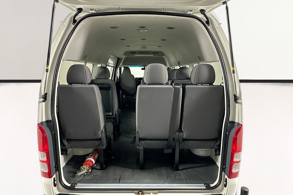 2018 Toyota Hiace COMMUTER (12 SEATS) KDH223R MY16