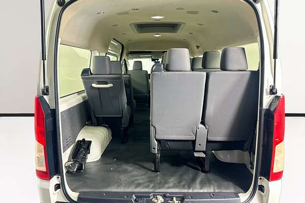 2021 Toyota Hiace SLWB COMMUTER (12 SEATS) GDH322R
