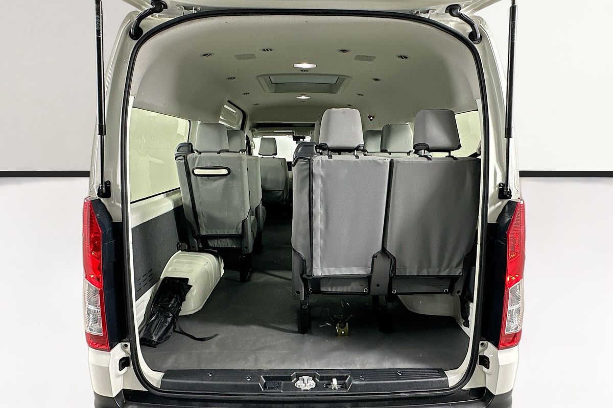 2021 Toyota HIACE SLWB COMMUTER (12 SEATS) GDH322R