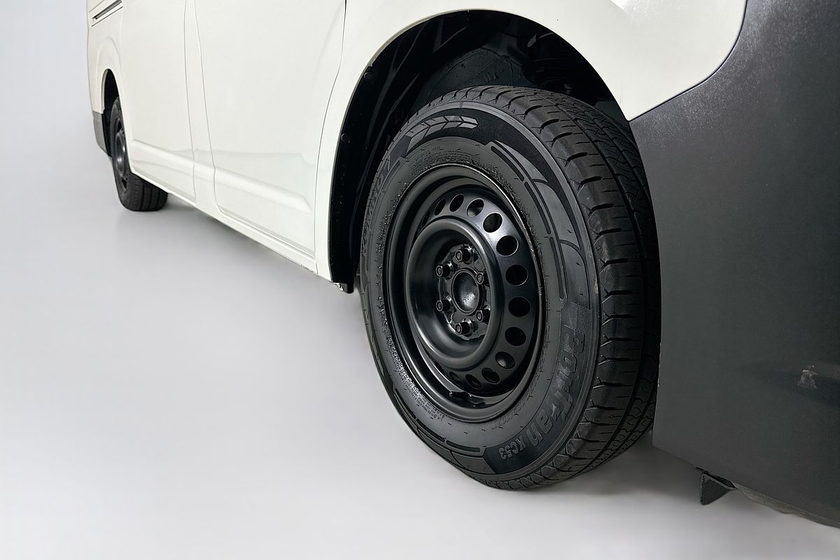 2020 Toyota HIACE LWB GDH300R LWB
