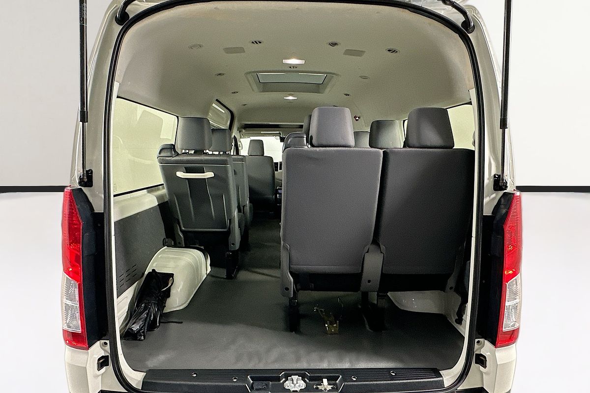 2023 Toyota Hiace SLWB COMMUTER (12 SEATS) GDH322R