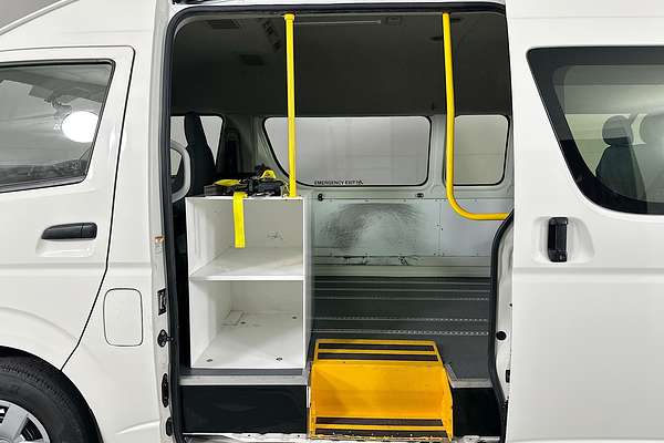 2018 Toyota Hiace COMMUTER (12 SEATS) KDH223R MY16