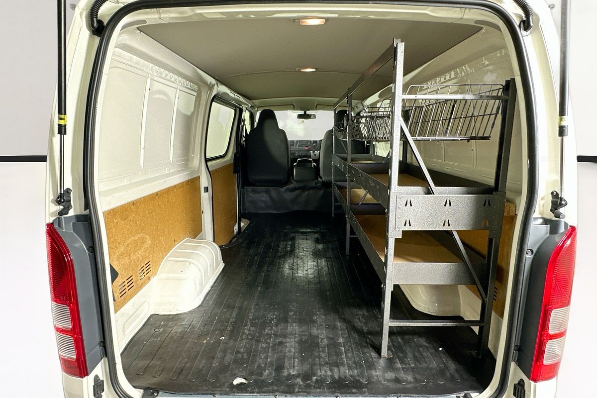 2016 Toyota HIACE LWB TRH201R MY16 LWB