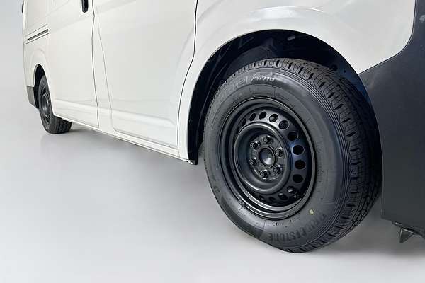 2019 Toyota HIACE LWB GDH300R