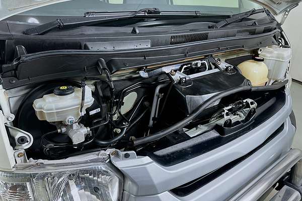 2018 Toyota HIACE COMMUTER (12 SEATS) KDH223R MY16