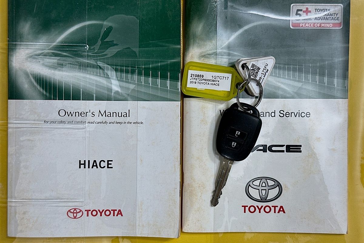 2019 Toyota HIACE COMMUTER (12 SEATS) KDH223R MY16